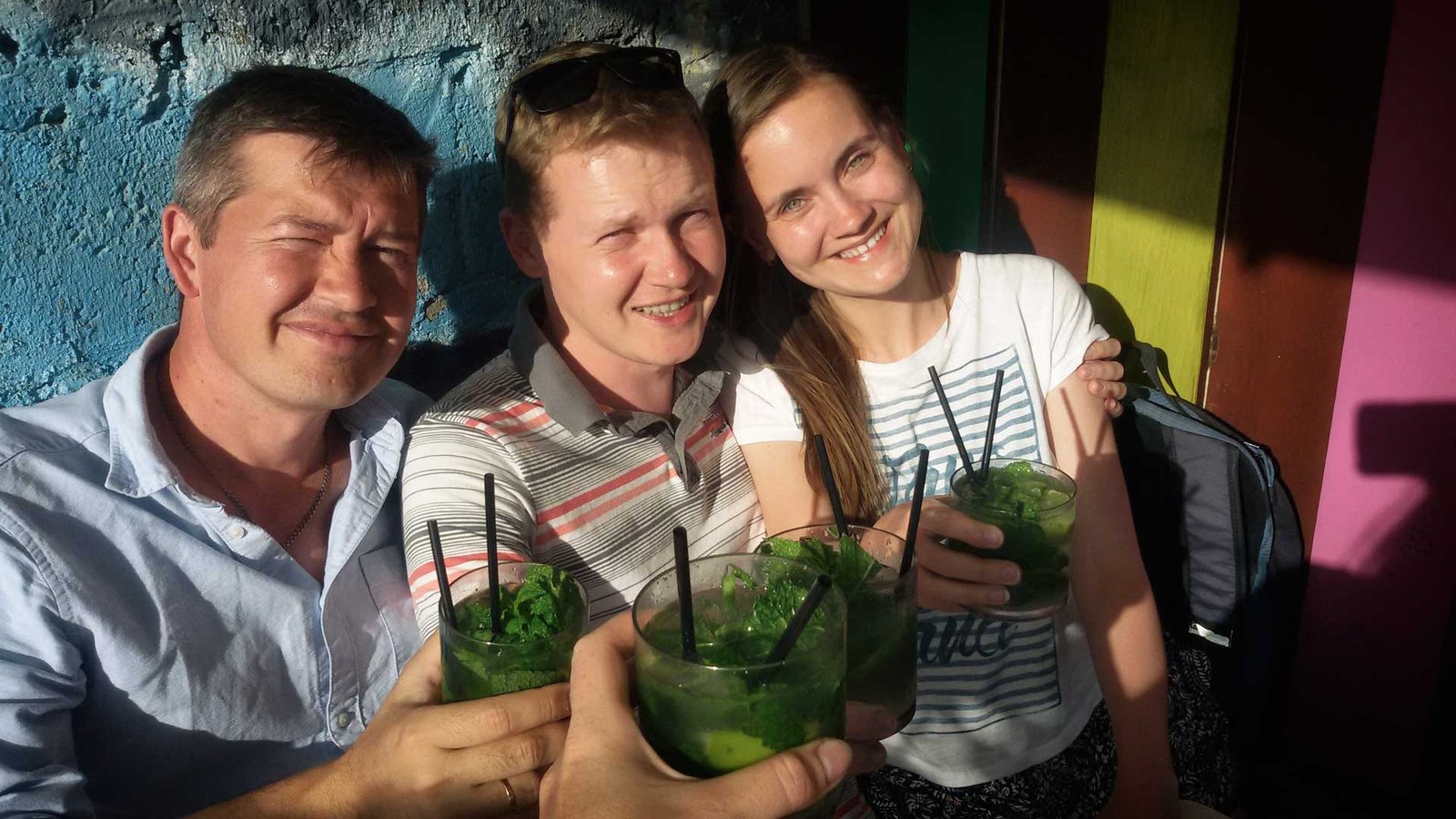 people with mojito cocktail