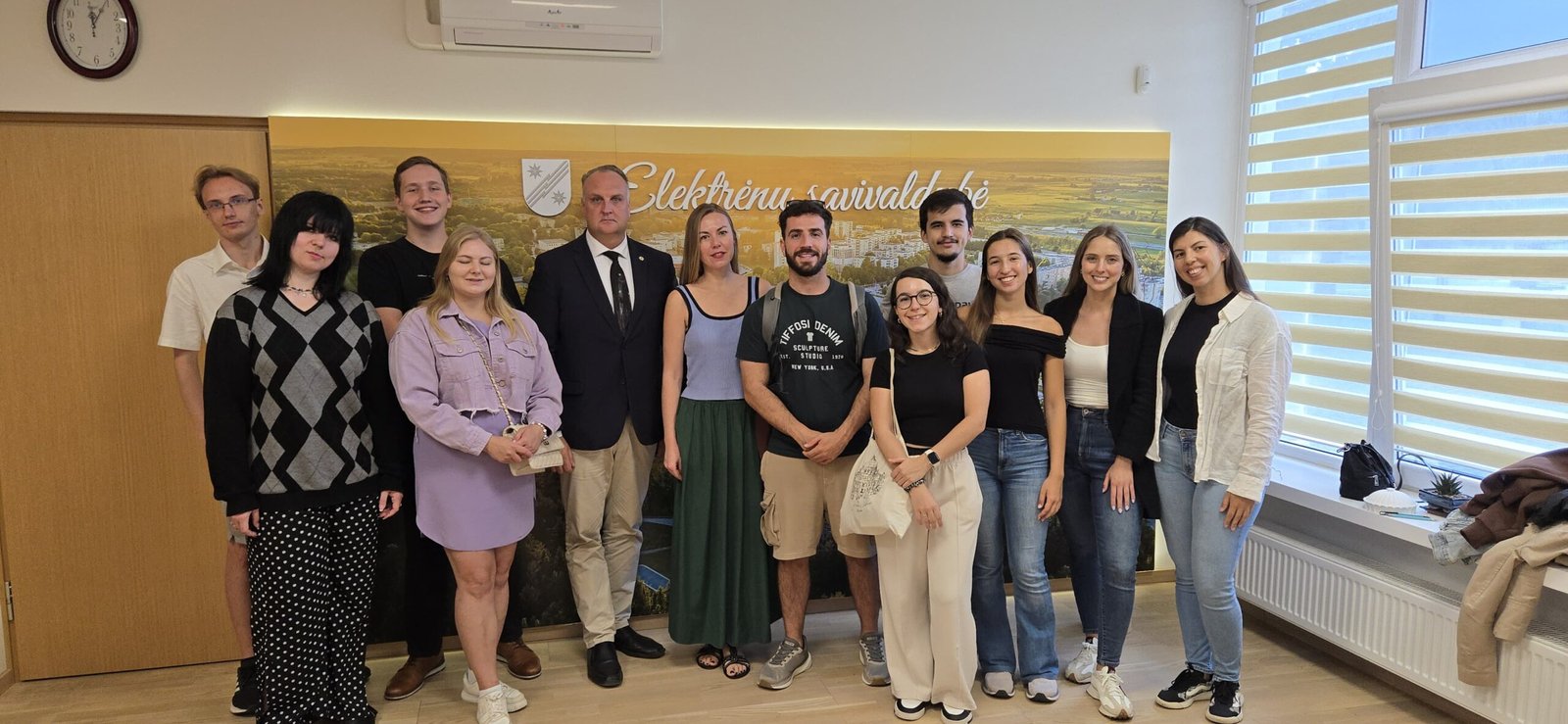 WhatsApp Image 2025-11-24 at 15.58.41 (1)